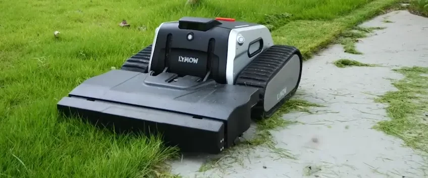 Lymow Robot Lawn Mower with Track Drive